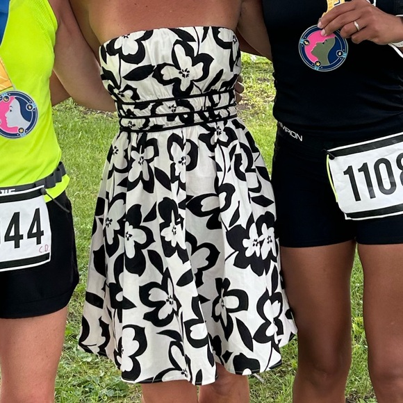 Dress with pockets size XS - Picture 3 of 4